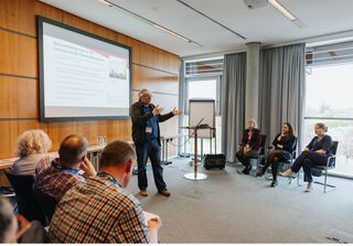 bild fachtagung präsentation