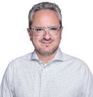 
                    
                     Andreas
                     Klug
                