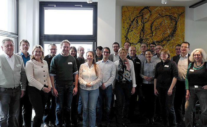 bild menschen gruppe