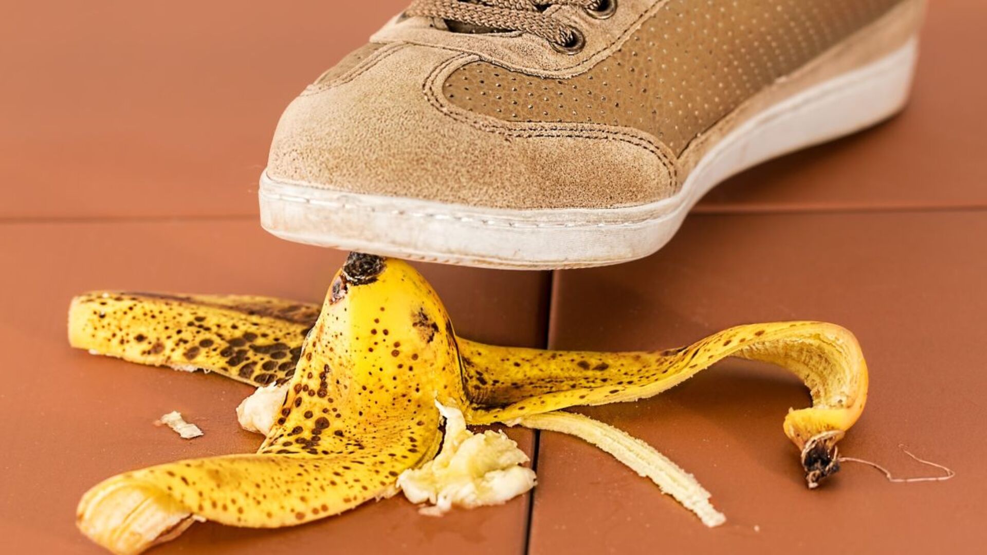 bild banane ausrutschen