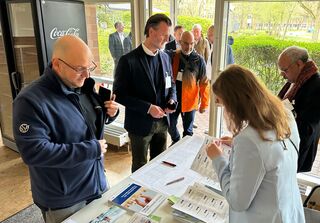 bild pm tag luftfahrt check in