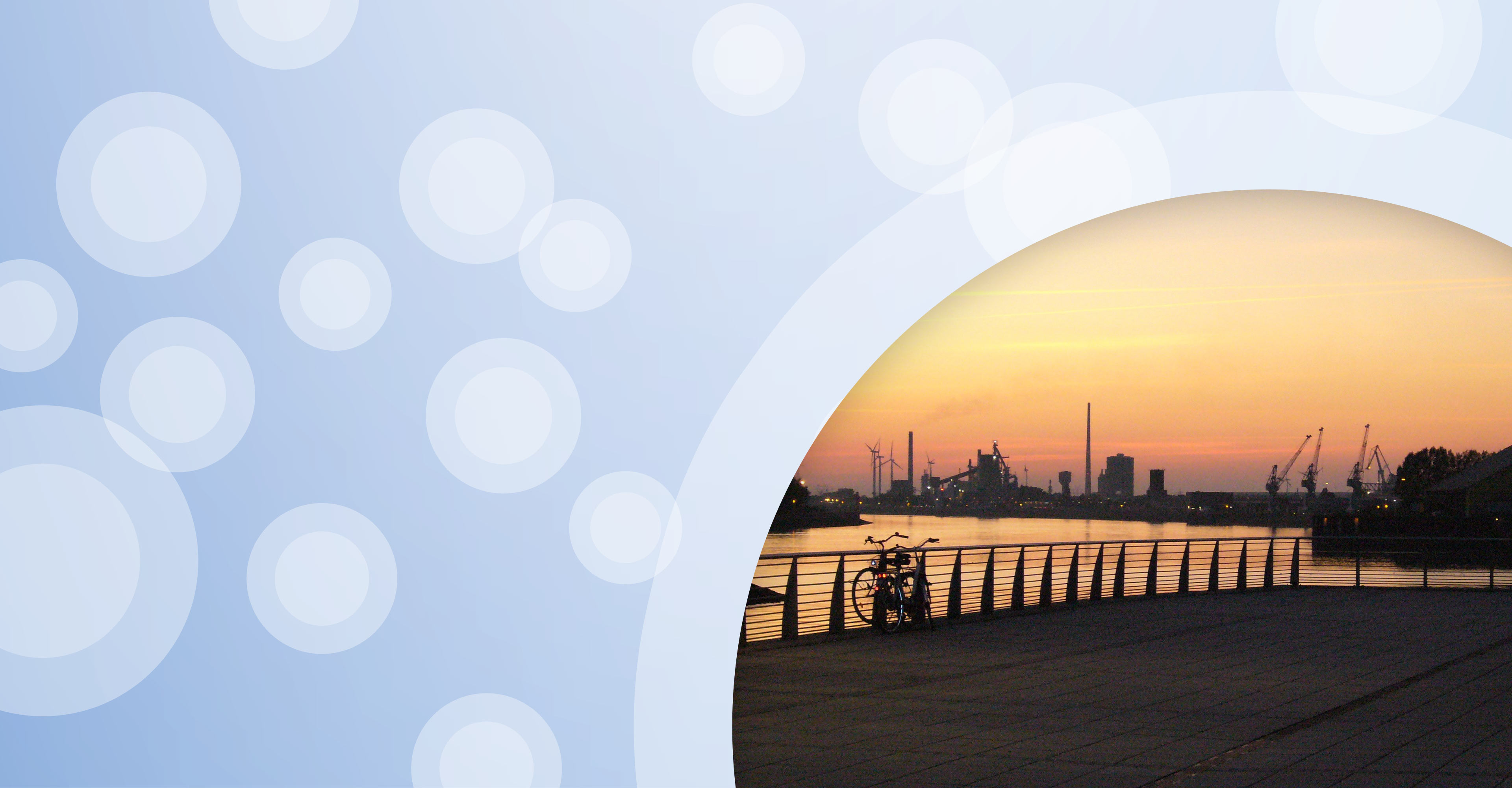 Regionalgrafik in hellblau mit halbtransparenten weißen Kreisen und Foto vom Hafen in Bremen