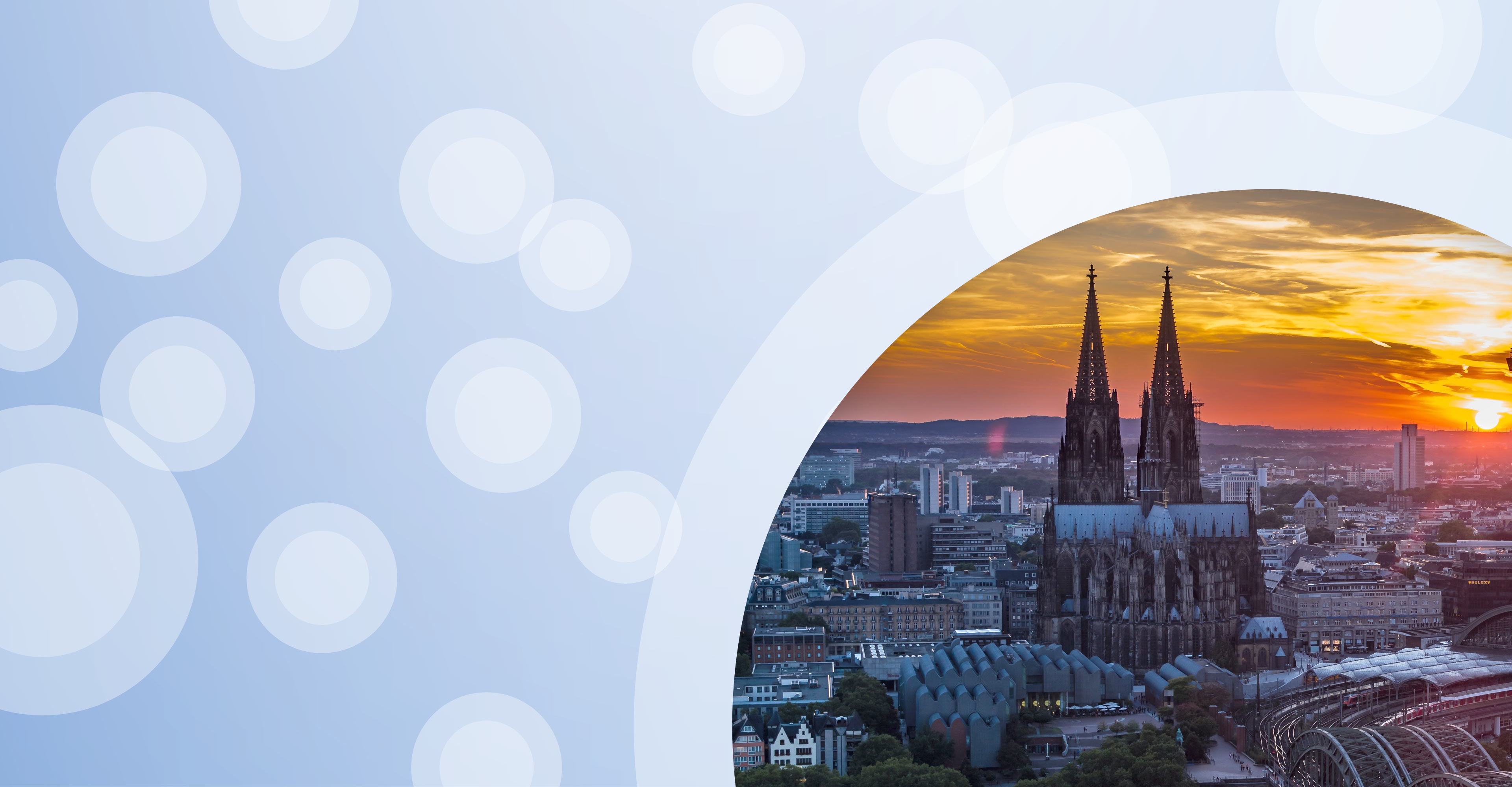 Regionalgrafik in hellblau mit halbtransparenten weißen Kreisen und Foto vom Kölner Dom im Sonnenuntergang