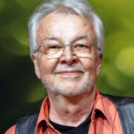 
                     Prof. Dr.
                     Peter M.
                     Kunz
                