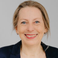 
                     Dipl. Betriebswirtin,
                     Simone
                     Gehr
                