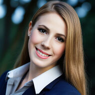
                     Dr.
                     Miriam
                     Sasse
                