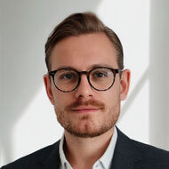 
                    
                     Martin
                     Brügge
                