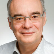 
                    
                     Guido
                     Bacharach
                